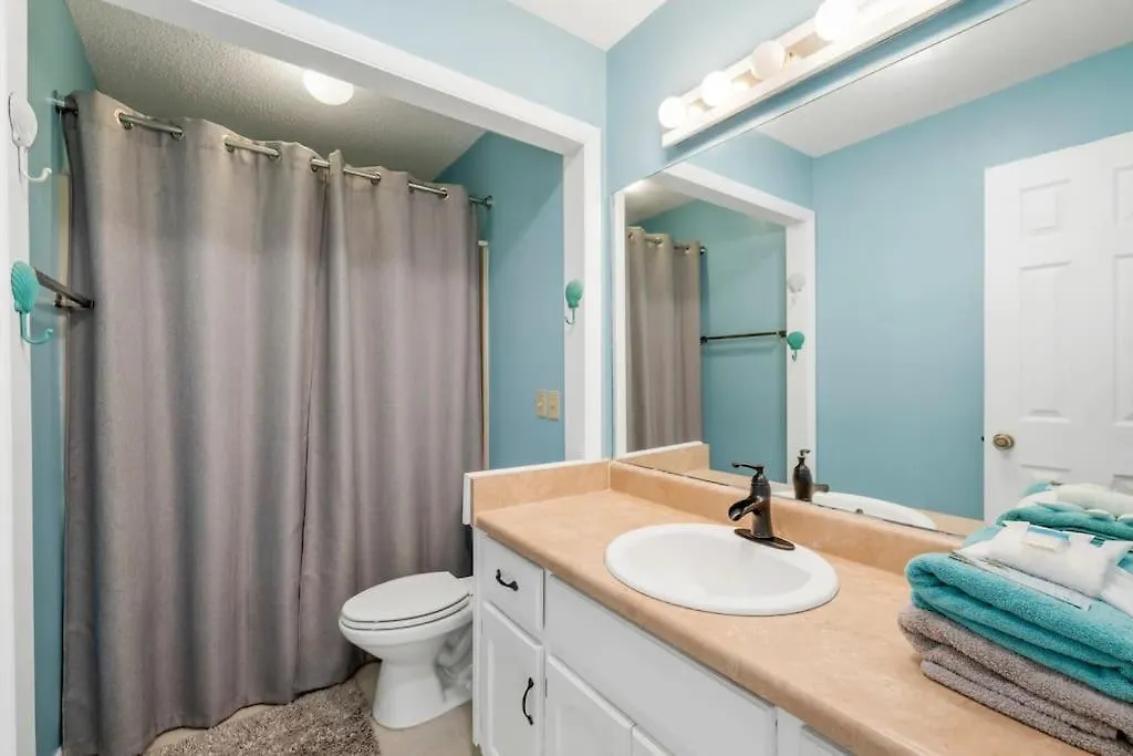 New! Steps To White Sand Beaches! Pool & Grill! 2Br 2Ba Panama City Beach