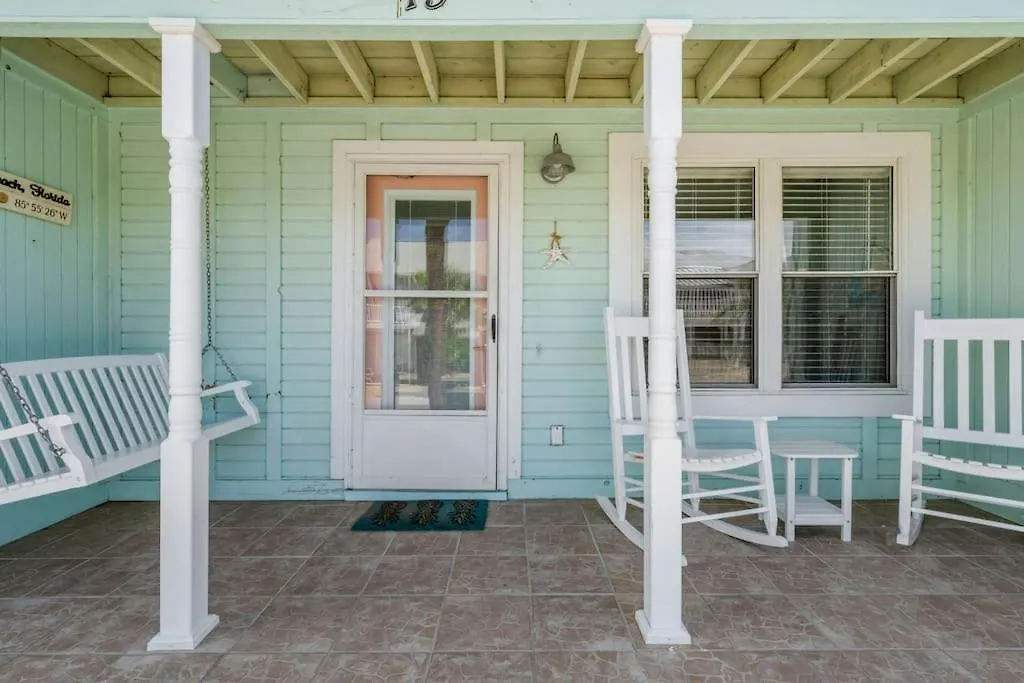 New! Steps To White Sand Beaches! Pool & Grill! 2Br 2Ba Panama City Beach United States