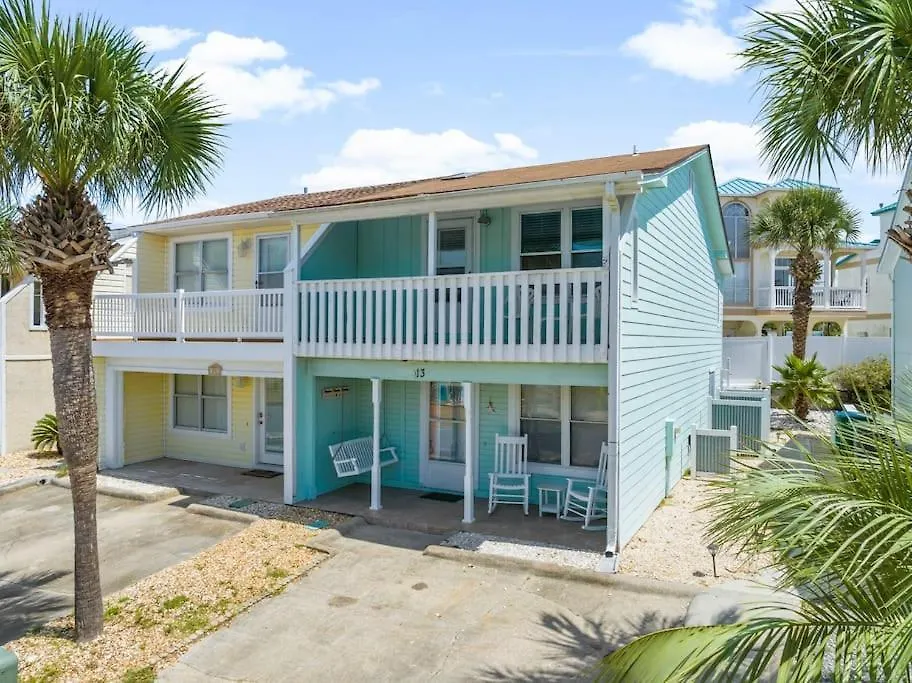 New! Steps To White Sand Beaches! Pool & Grill! 2Br 2Ba Panama City Beach Holiday home