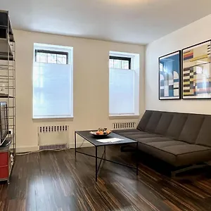 Close To All! 2-room In A 1-family Townhouse , New York United States